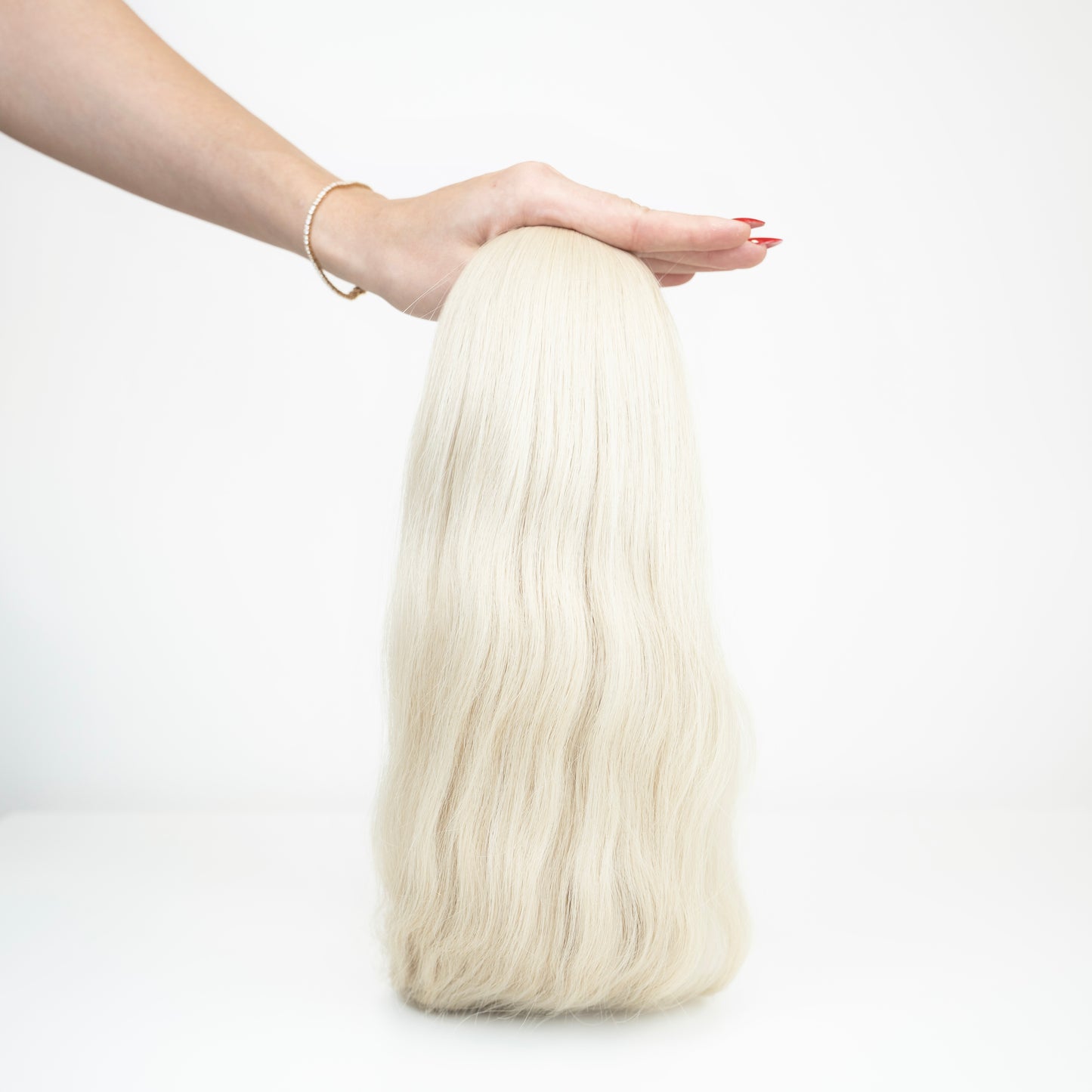 WAVY PLATINUM BLONDE GENIUS WEFT (009)
