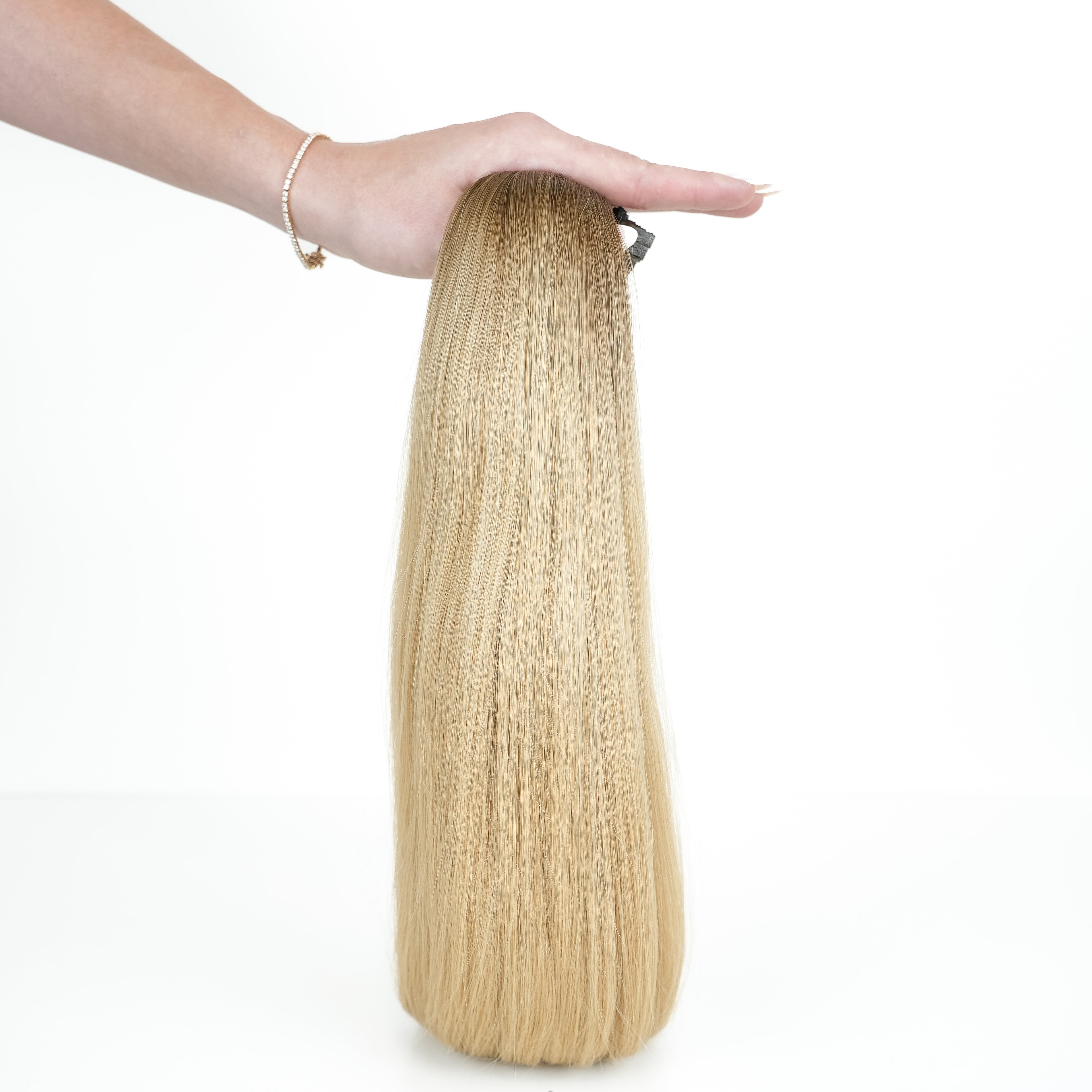 STRAIGHT LIGHT BLONDE OMBRE K-TIP (O4.7/26.1)