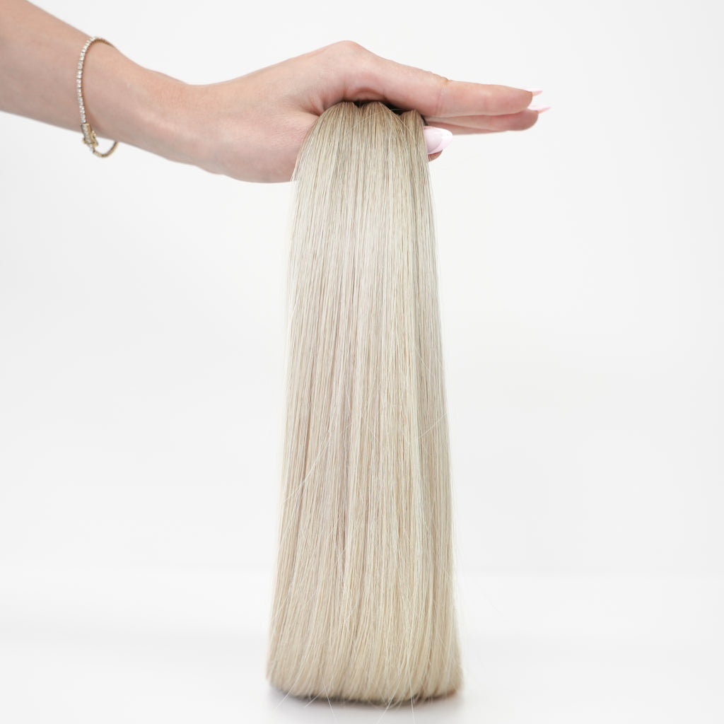 STRAIGHT ASHY ROOTED BLONDE OMBRE K-TIP