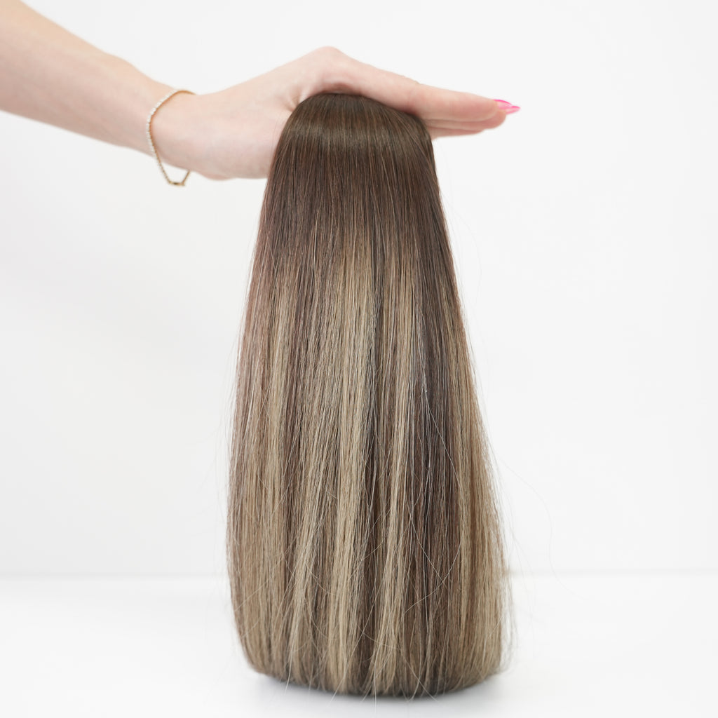WAVY MEDIUM BROWN BALAYAGE WEFT (O2P2/24)