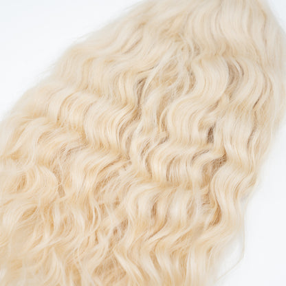 Curly blonde ombre (C8)