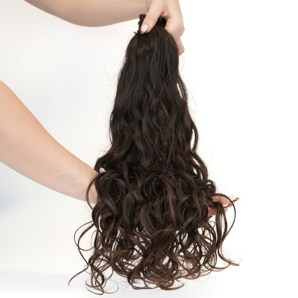 Slavic Virgin Wavy Weft 27" (W10) — hair extension bundle photo