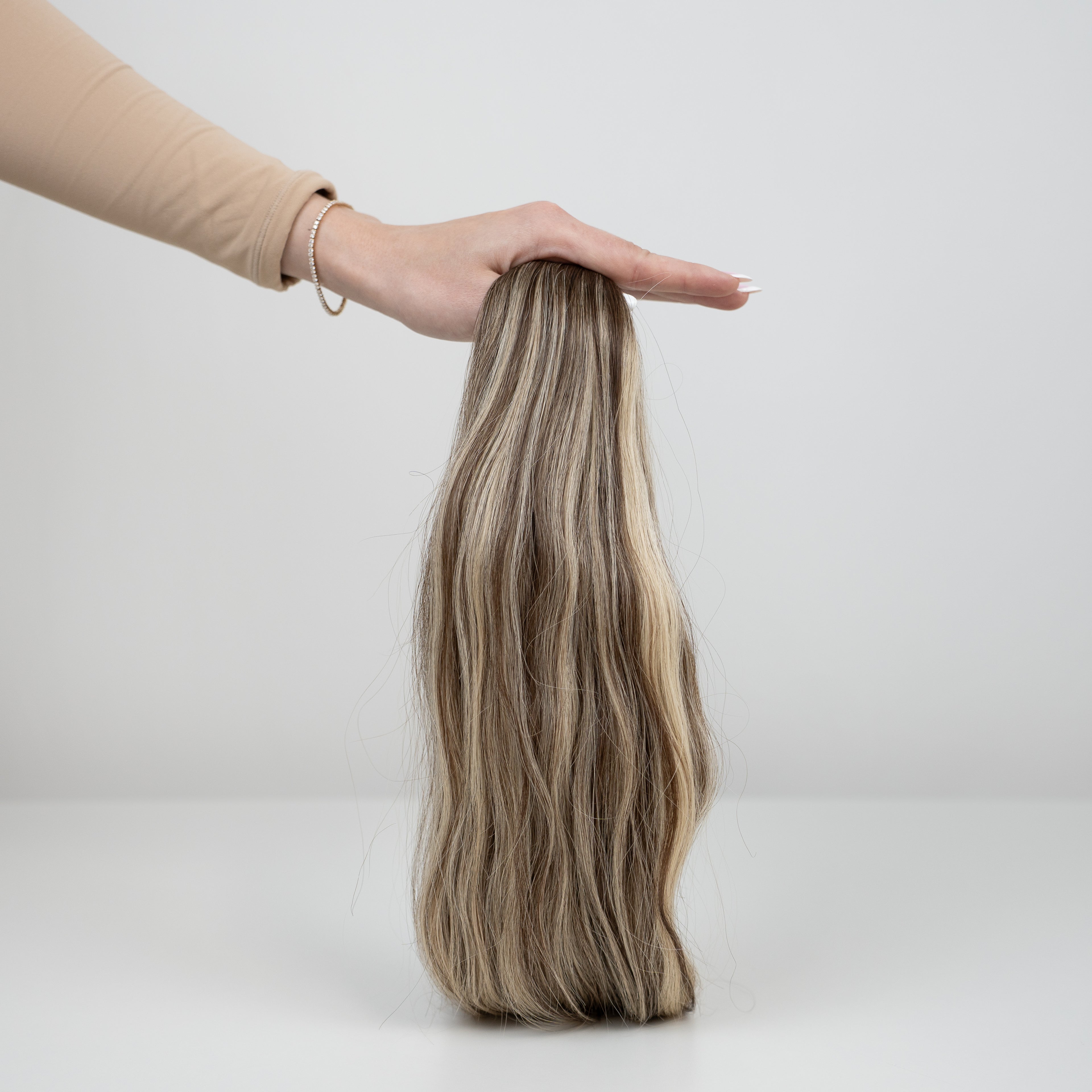 WAVY MEDIUM BROWN BALAYAGE K-TIP (O6M6/9.13)