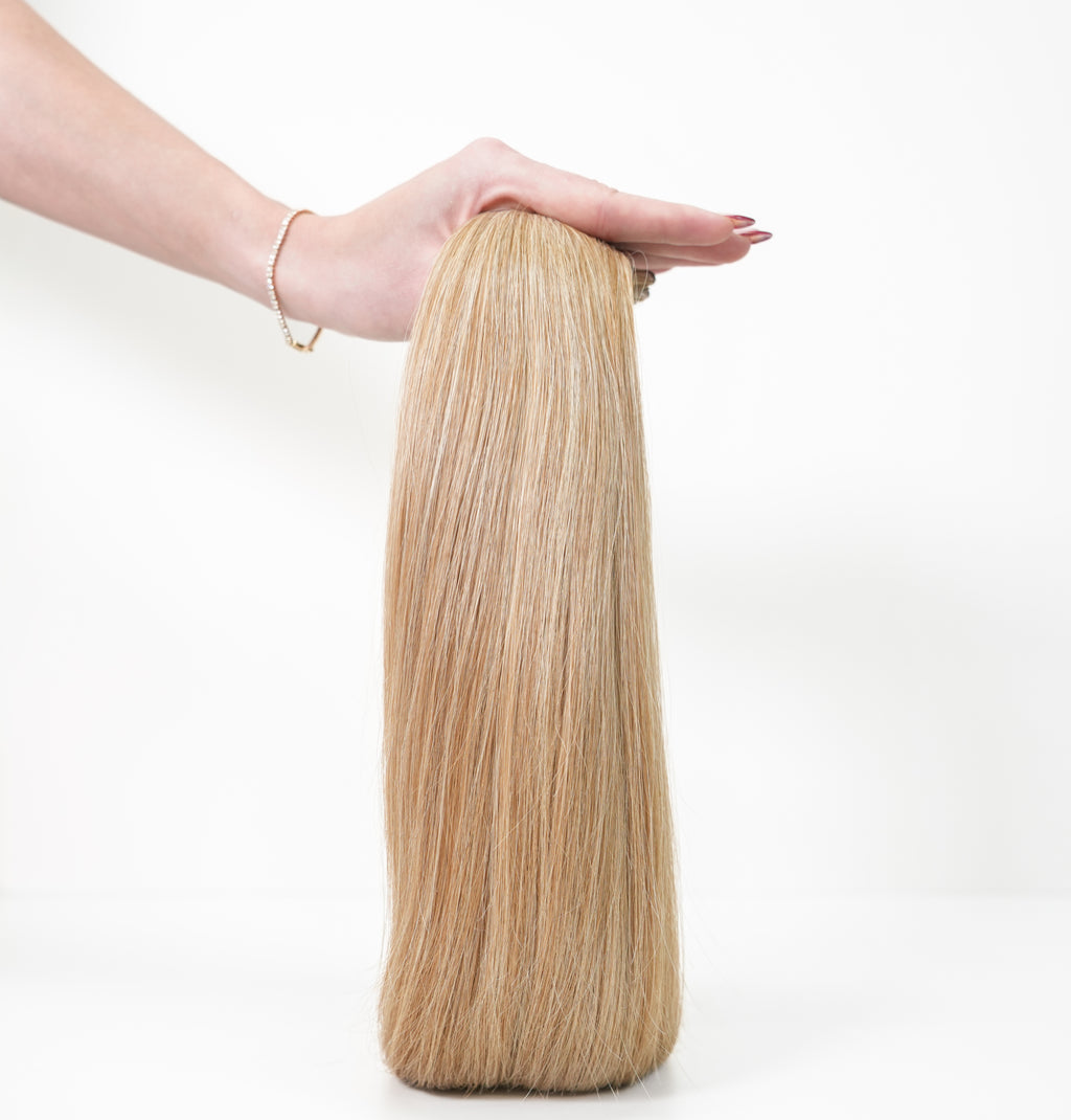 STRAIGHT NEUTRAL BROWN MIX GENIUS WEFT (M6.1/009)