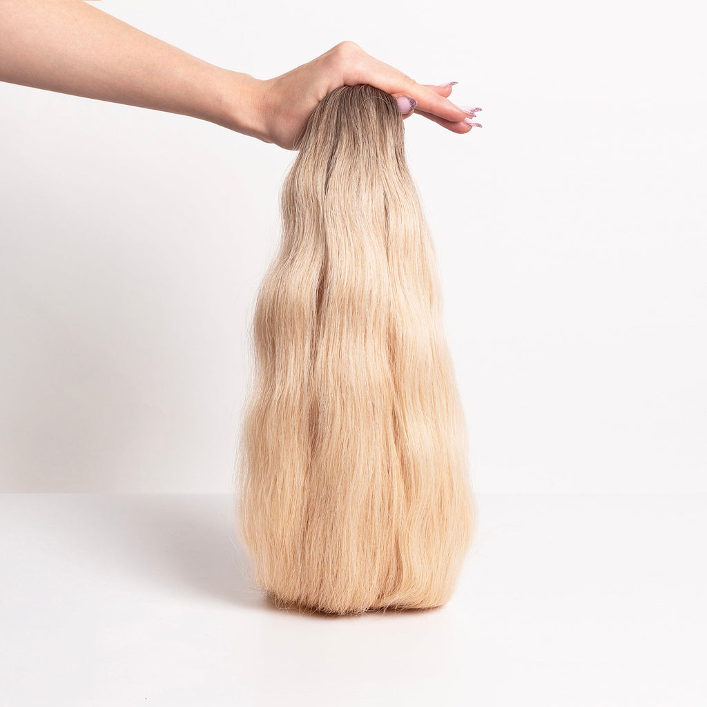 WAVY NEUTRAL BLONDE OMBRE K-TIP (O6/9.13)