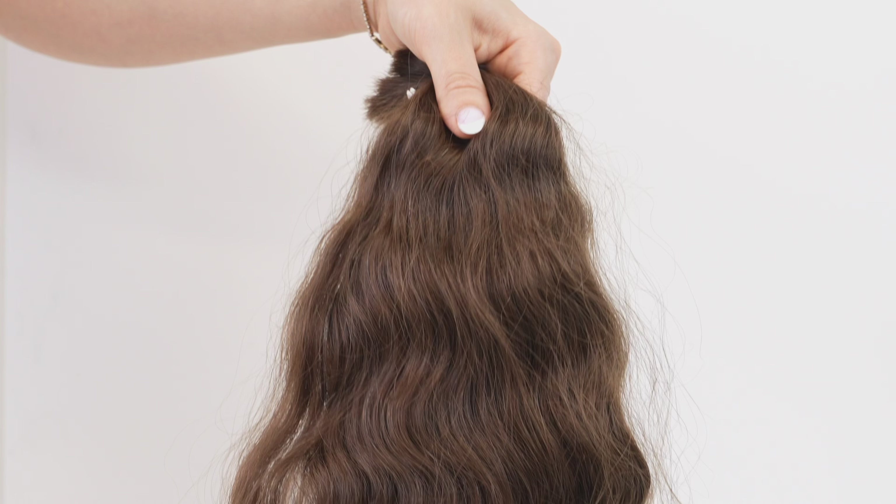 SLAVIC VIRGIN WAVY K-TIP 26" (A110)