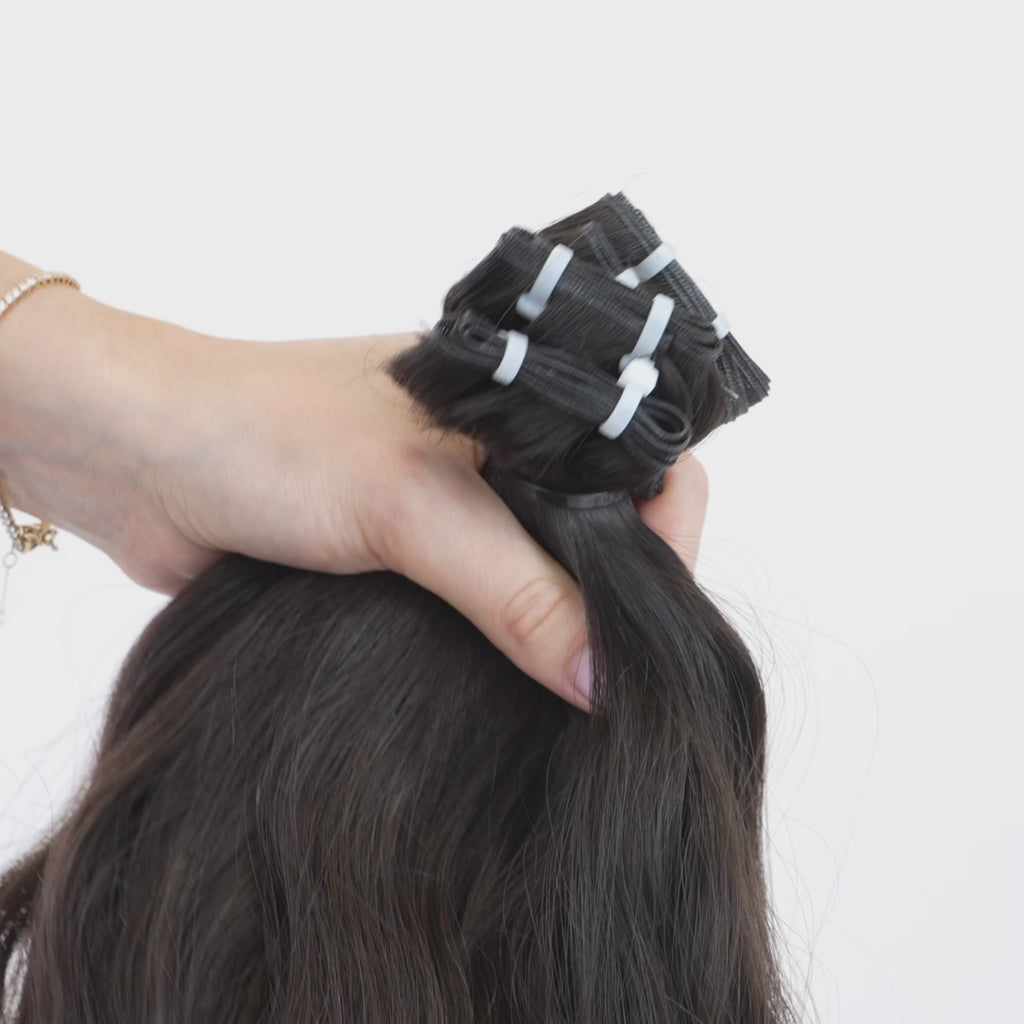 SLAVIC VIRGIN WAVY WEFT 24" (A151)