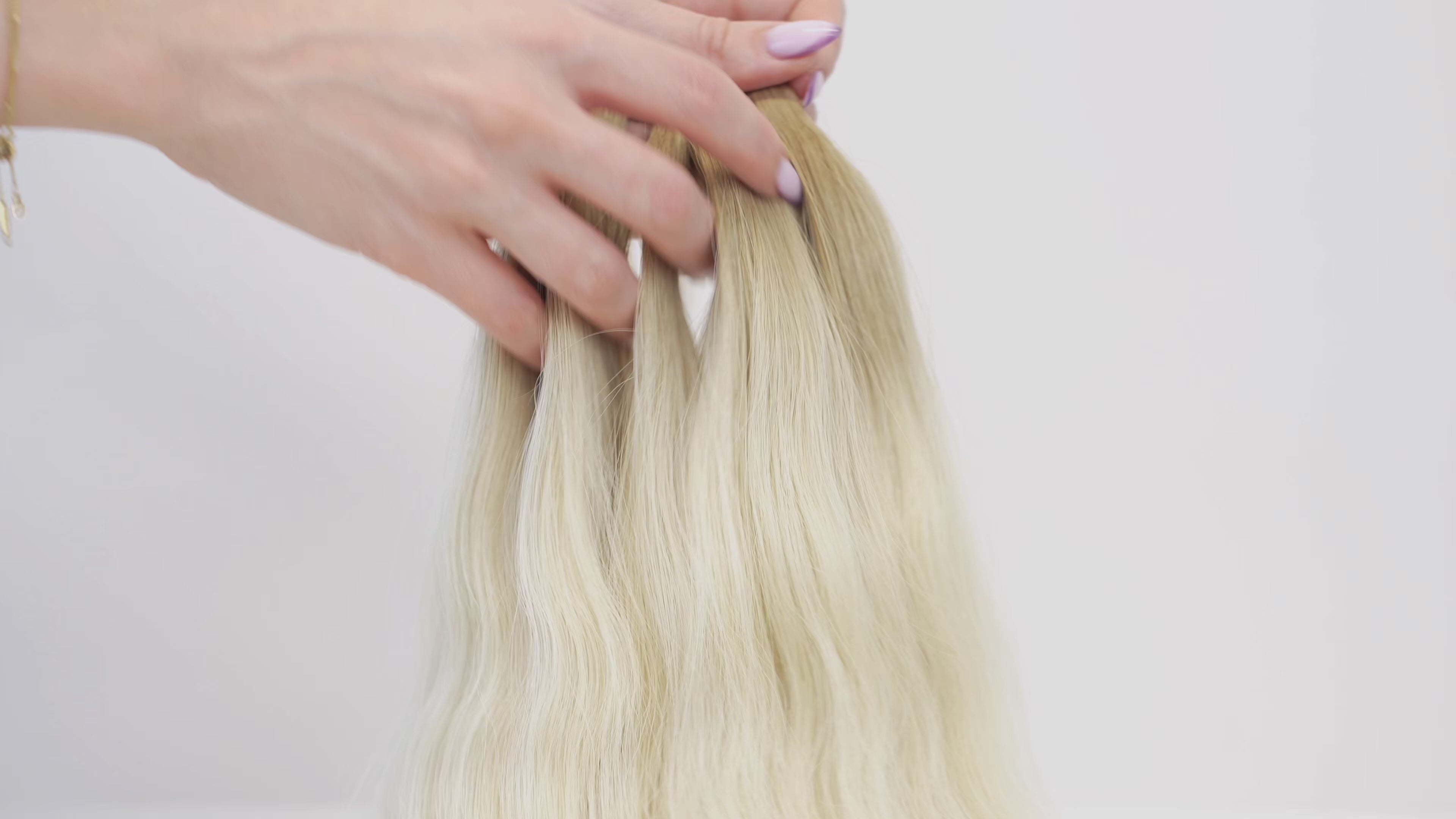 WAVY BLONDE OMBRE GENIUS WEFT (O6.1/24)