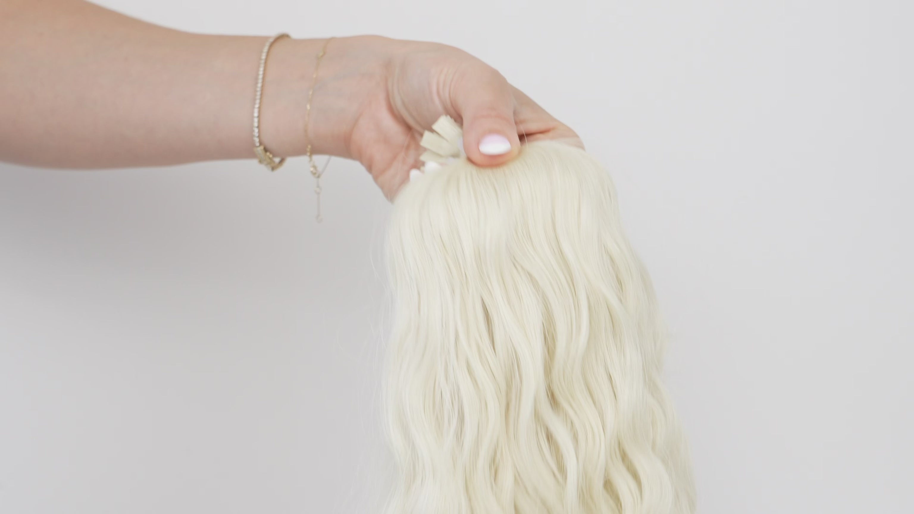 CURLY PLATINUM BLONDE K-TIP