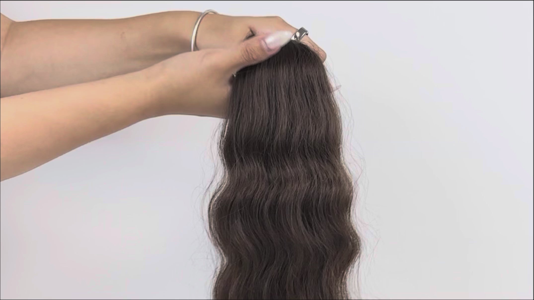 SLAVIC VIRGIN WAVY WEFT 18" (W7)
