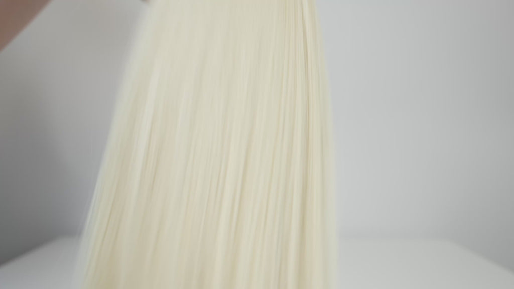 STRAIGHT BLONDE OMBRE K-TIP (O7.1/24)