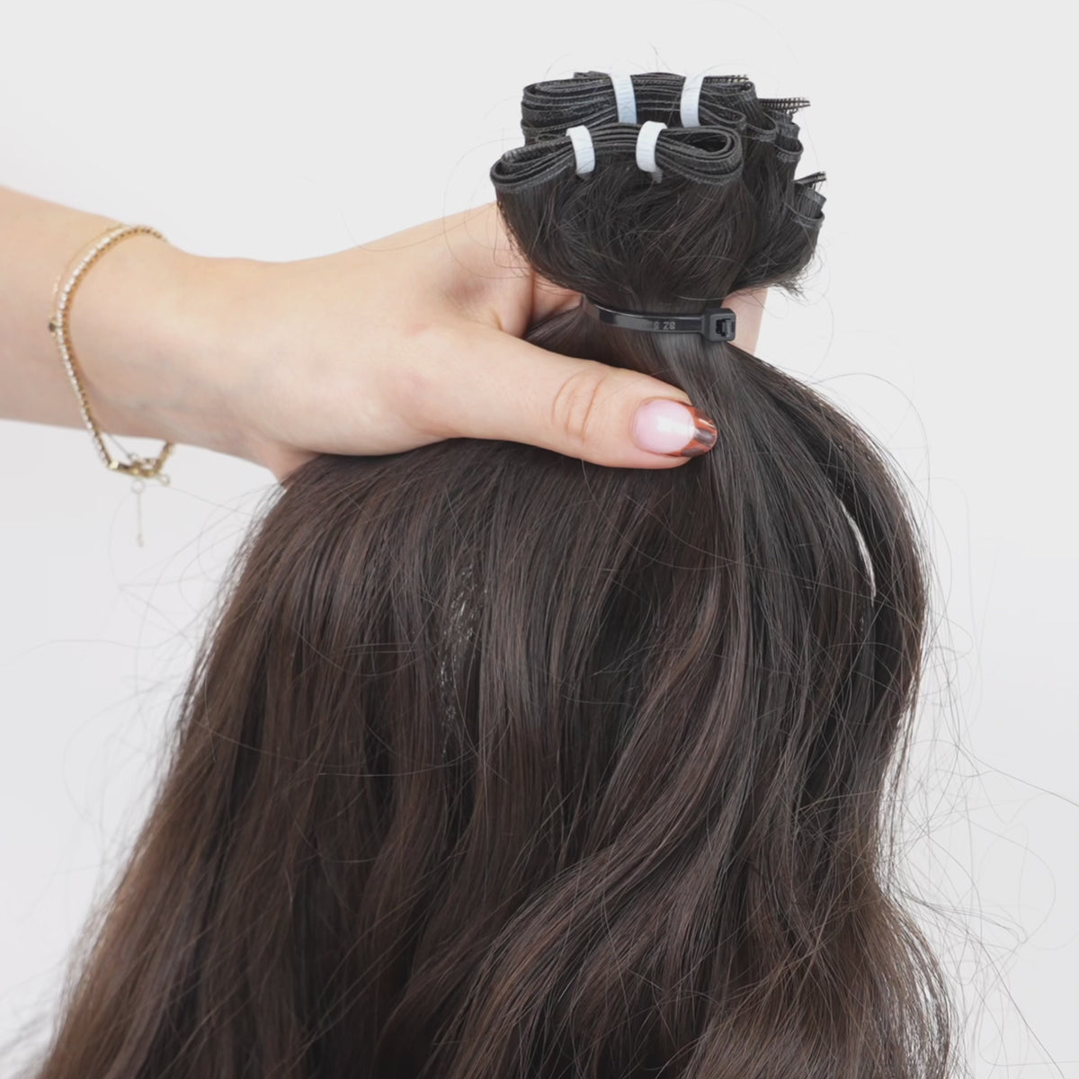 SLAVIC VIRGIN WAVY WEFT 22" (A143)
