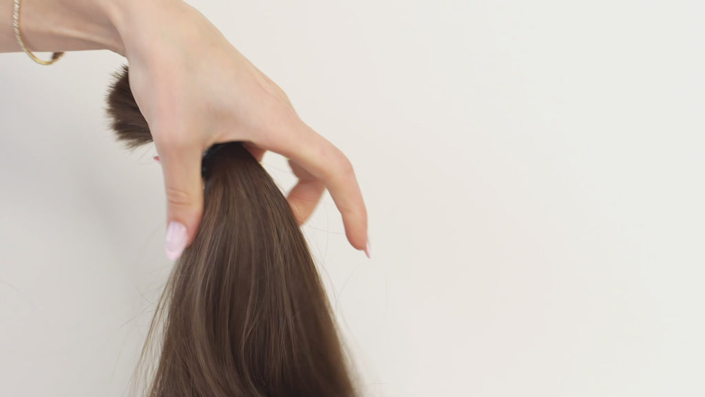 SLAVIC VIRGIN WAVY K-TIP 19" (A58)