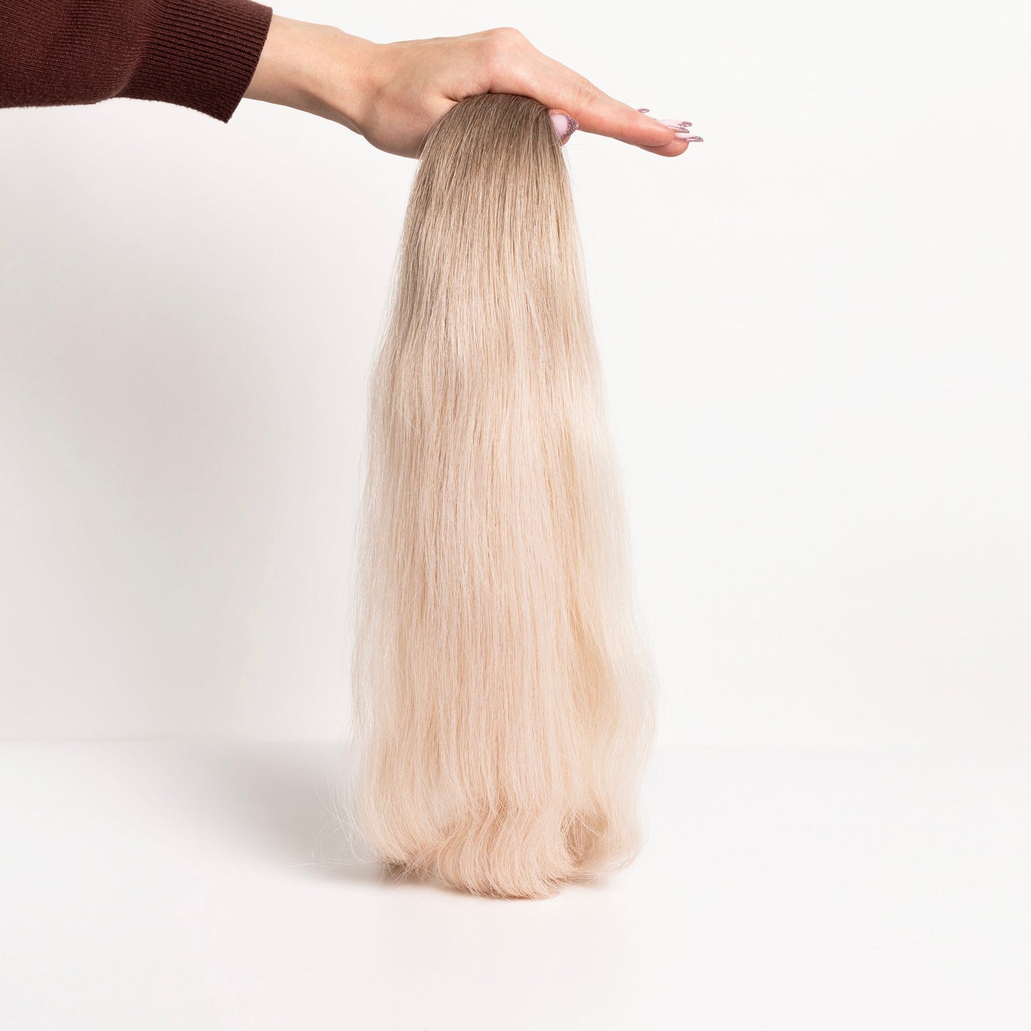 WAVY PLATINUM BLONDE OMBRE K-TIP (O8/10)